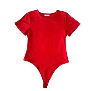 Aritzia Babaton XL Red Short Sleeve Snap Bodysuit